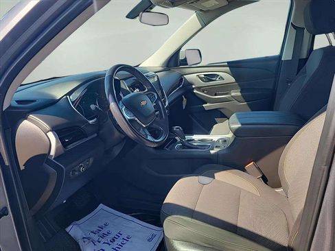 Used 2019 Chevrolet Traverse LT w/ LPO, Floor Liner Package AWD/4WD image 13