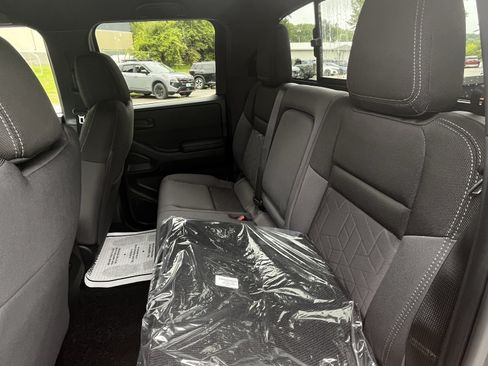 New 2026 Nissan Frontier SV w/ Tow Package AWD/4WD image 14