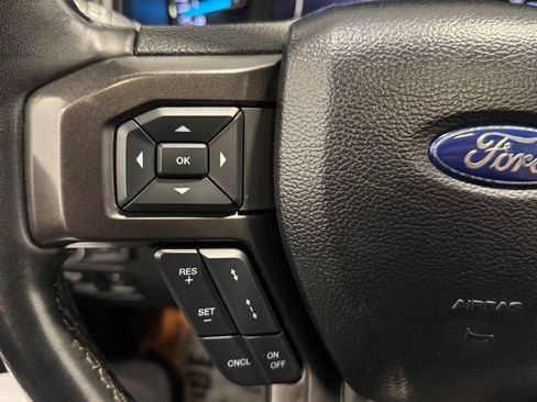 Used 2021 Ford Expedition Limited AWD/4WD image 30