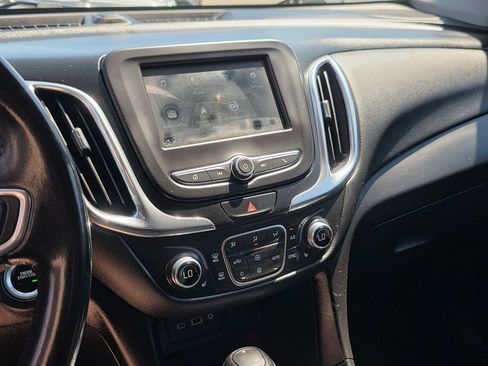 Used 2019 Chevrolet Equinox LT AWD/4WD image 37
