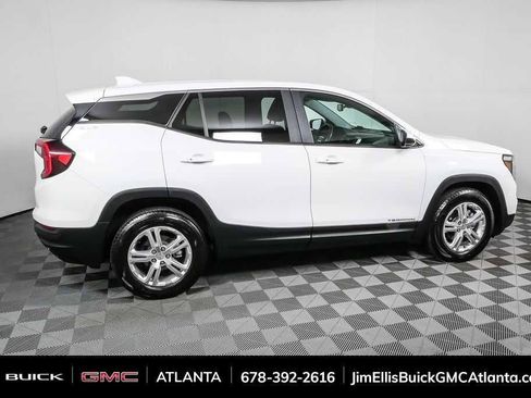 Used 2024 GMC Terrain SLE FWD image 25