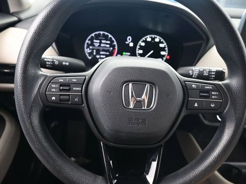 Used 2023 Honda HR-V LX image 39
