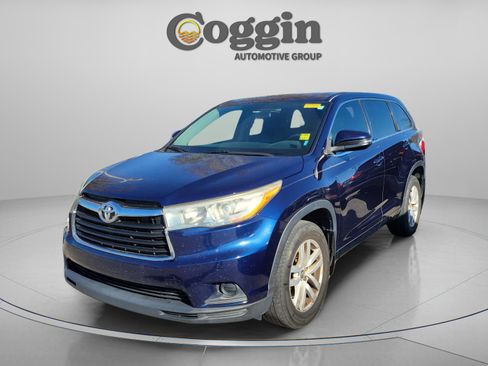 Used 2016 Toyota Highlander LE image 9