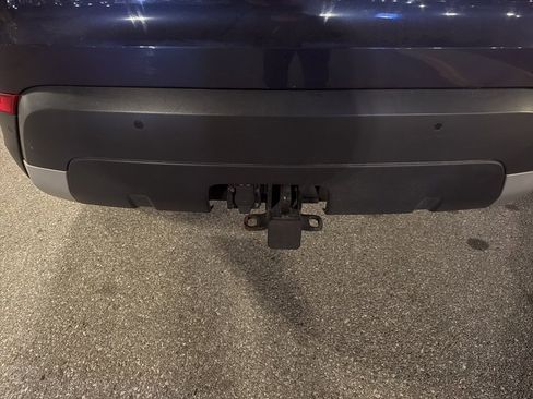 Used 2018 Land Rover Discovery HSE image 6