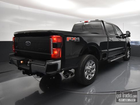 Used 2025 Ford F250 Lariat w/ Chrome Package AWD/4WD image 48
