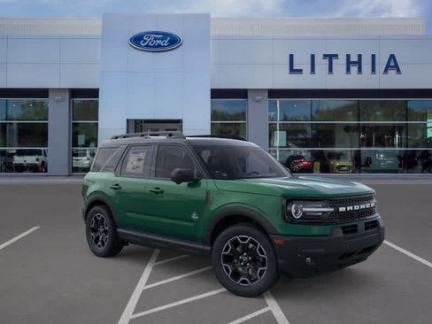 New 2025 Ford Bronco Sport Outer Banks w/ Outer Banks Tech Package+ AWD/4WD image 7