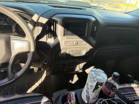 Used 2024 Chevrolet Silverado 1500 Custom Trail Boss w/ LPO, Dark Essentials Package AWD/4WD image 8