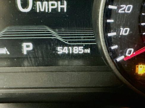 Used 2020 Kia Stinger GT1 RWD image 14