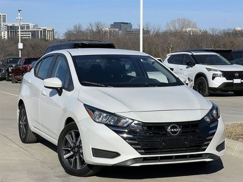 Certified 2024 Nissan Versa SV w/ Trunk Package image 2