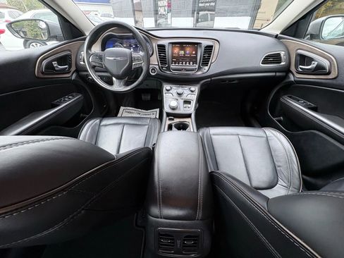 Used 2015 Chrysler 200 C w/ Navigation & Sound Group I image 22