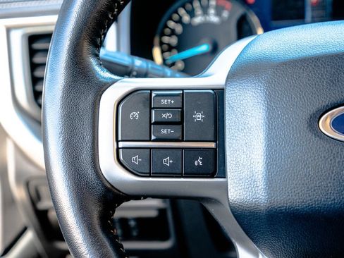 Used 2024 Ford Expedition Max XLT AWD/4WD image 16