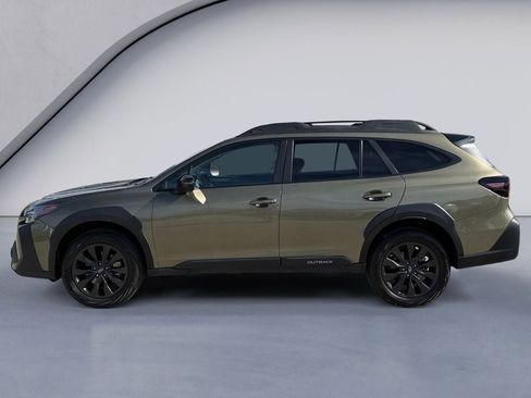 Used 2025 Subaru Outback Onyx Edition AWD/4WD image 2