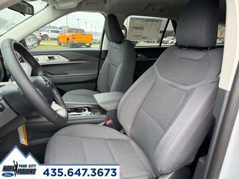 New 2026 Ford Explorer Active image 44