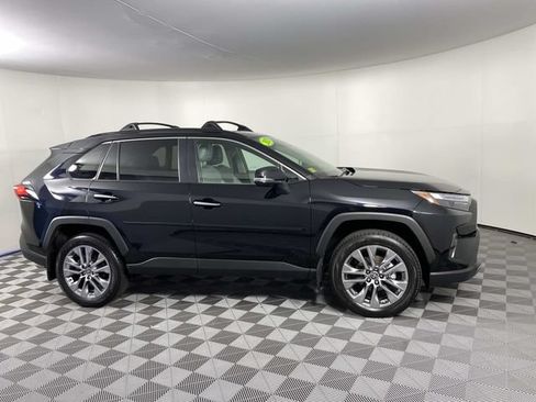 Used 2025 Toyota RAV4 Limited w/ Advanced Technology Package AWD/4WD image 10