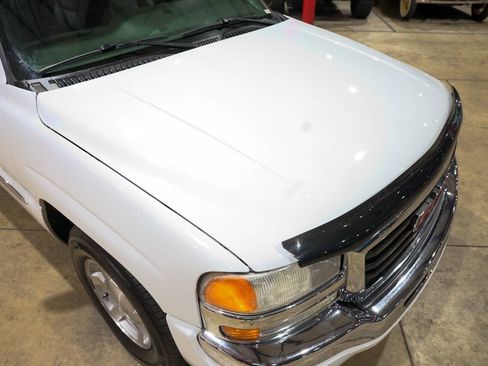 Used 2005 GMC Sierra 1500 SLT w/ Light Duty Power Package RWD image 18