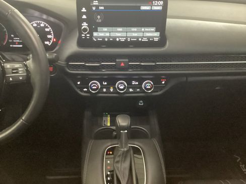 Used 2024 Honda HR-V EX-L image 11