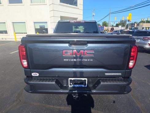 Used 2019 GMC Sierra 1500 Elevation w/ Elevation Value Package AWD/4WD image 4