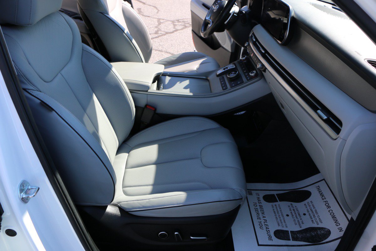 Used 2025 Hyundai Palisade SEL FWD image 30
