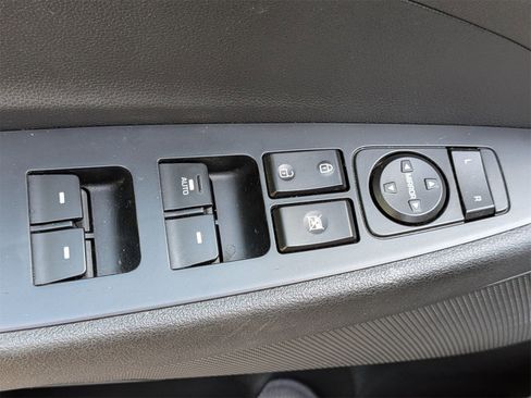 Used 2019 Hyundai Tucson Value image 14