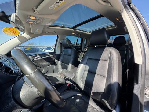 Used 2013 Volkswagen Tiguan SEL image 14
