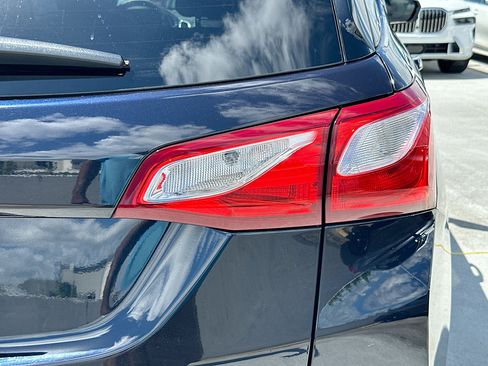 Used 2020 Chevrolet Equinox LT FWD image 29