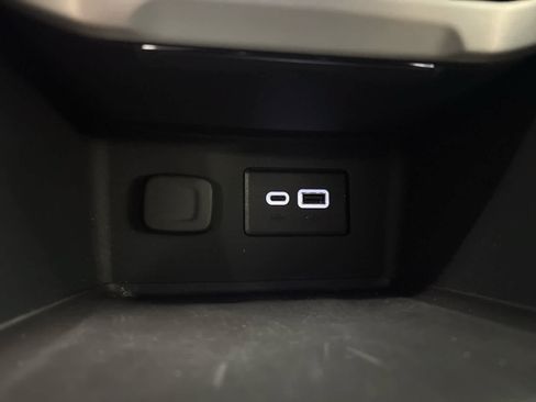 Used 2023 GMC Acadia SLE AWD/4WD image 41