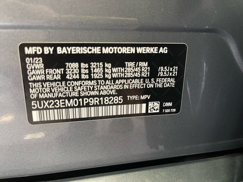 Used 2023 BMW X7 xDrive40i w/ Executive Package AWD/4WD image 19