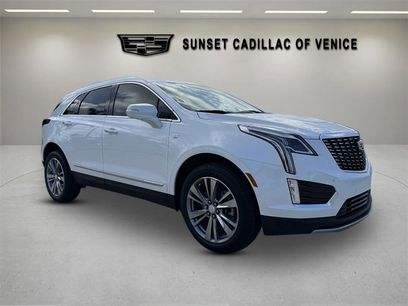 New 2025 Cadillac XT5 Premium Luxury