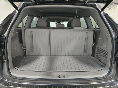 Certified 2019 Toyota Highlander Limited w/ Protection Package #3 image 20