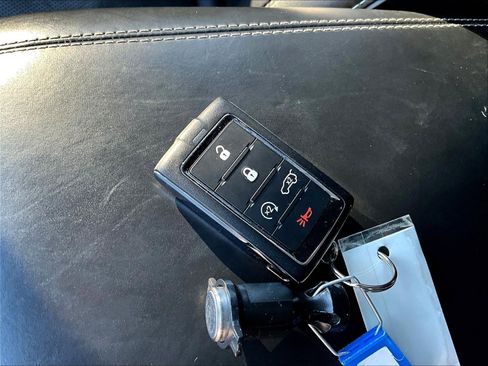 Used 2021 Jeep Grand Cherokee L Overland AWD/4WD image 35