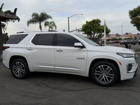 Used 2023 Chevrolet Traverse High Country AWD/4WD image 22