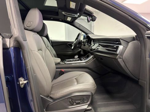 Used 2021 Audi Q8 Premium Plus w/ Premium Plus Package AWD/4WD image 10