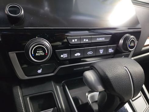 Used 2019 Honda CR-V EX-L image 17
