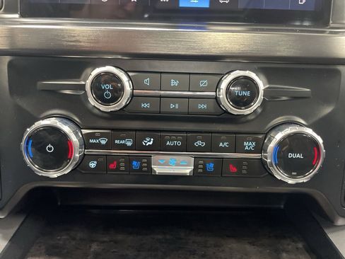 Used 2024 Ford F250 Lariat w/ Sport Appearance Package image 47