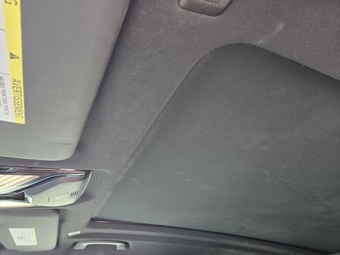 Used 2024 BMW X5 xDrive40i w/ M Sport Package image 41