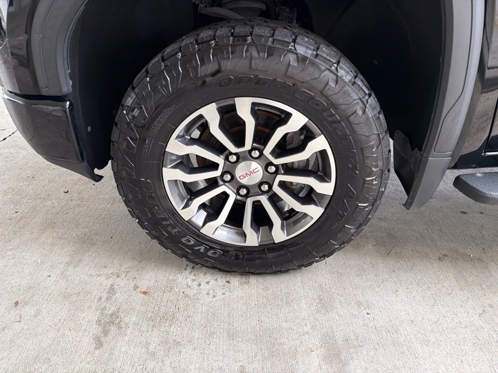 Used 2021 GMC Sierra 1500 AT4 w/ AT4 Premium Package AWD/4WD image 16