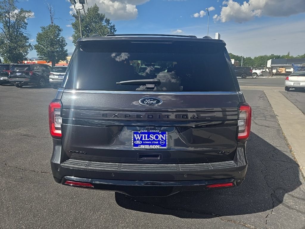Used 2023 Ford Expedition Max Limited AWD/4WD image 5