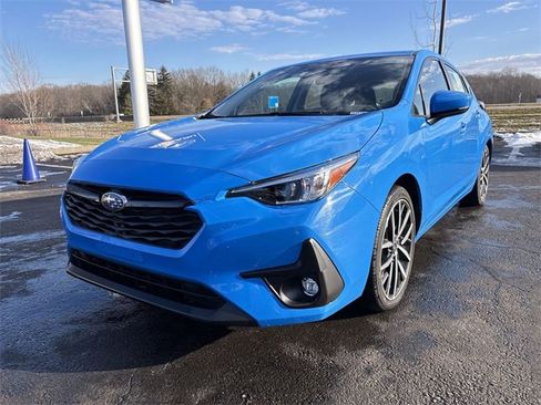 Used 2024 Subaru Impreza 2.0i Sport image 5