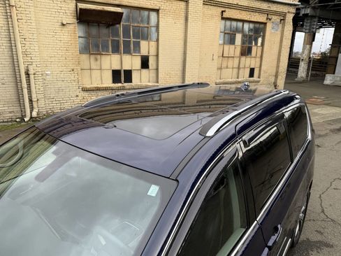 Used 2017 Chrysler Pacifica Limited w/ Tire & Wheel Group image 31