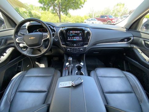 Used 2019 Chevrolet Traverse Premier w/ Redline Edition AWD/4WD image 14