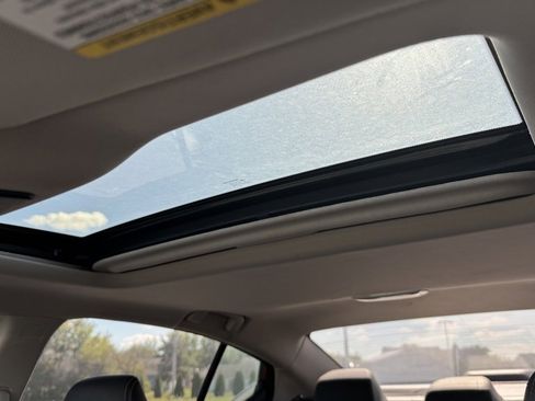 Used 2020 Nissan Altima 2.5 SR w/ Premium Package image 25