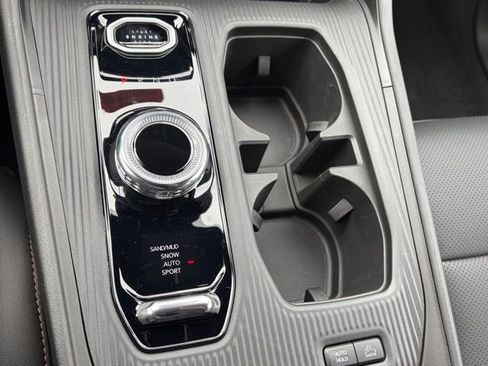 New 2026 Jeep Cherokee Limited AWD/4WD image 23