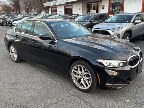 Used 2025 BMW 330i xDrive Sedan image 11