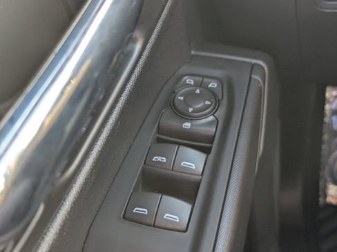 Used 2023 Chevrolet Silverado 1500 Custom AWD/4WD image 26