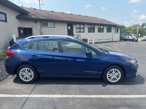 Used 2018 Subaru Impreza 2.0i Premium w/ Eyesight & BSD & Rcta AWD/4WD image 2