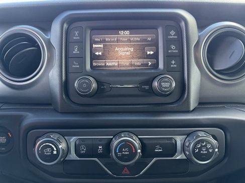 Used 2021 Jeep Wrangler Unlimited Sport image 18