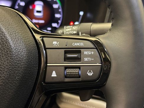 Certified 2025 Honda Accord Touring image 31