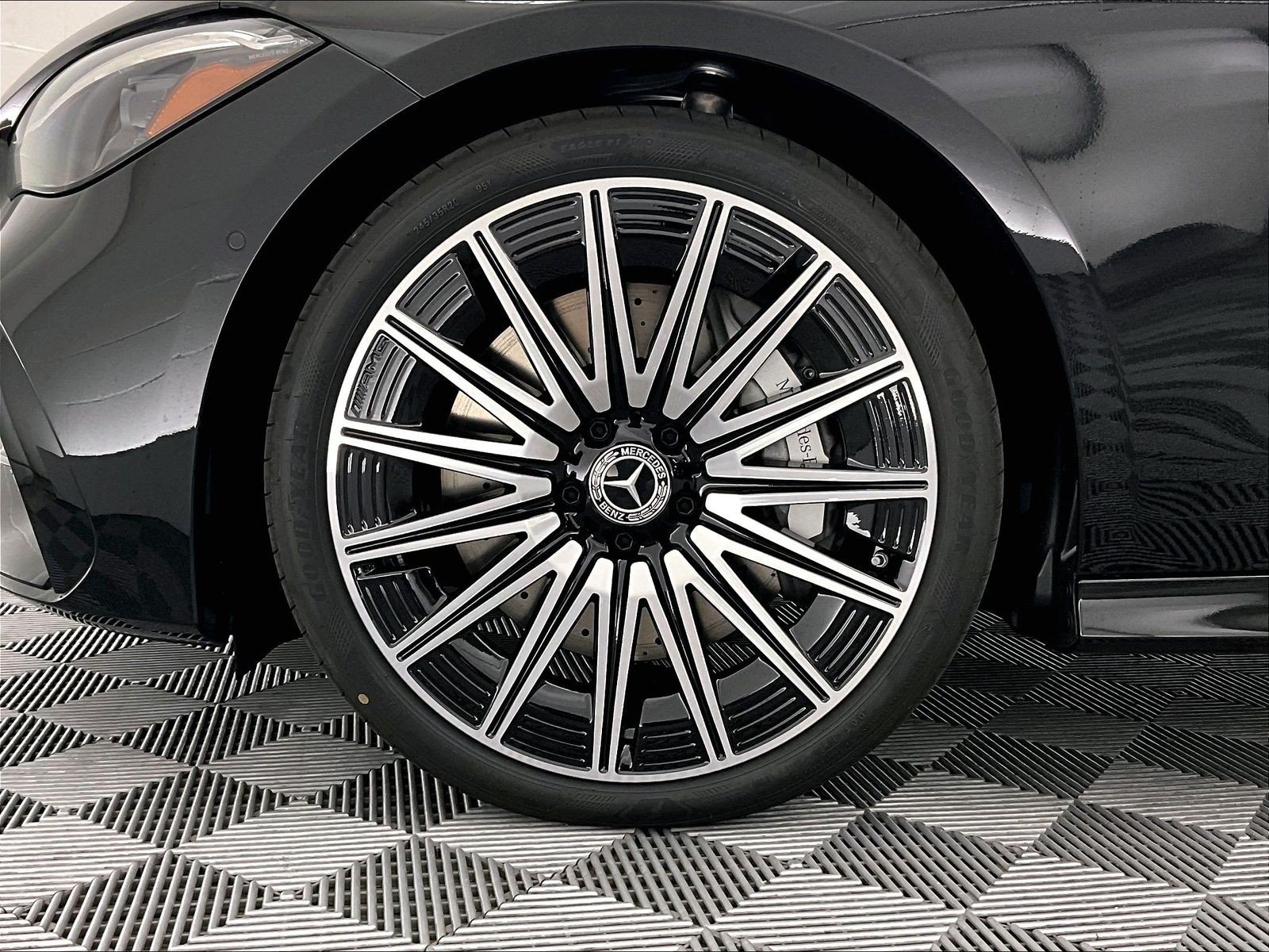 New 2026 Mercedes-Benz CLE 450 4MATIC Coupe image 10