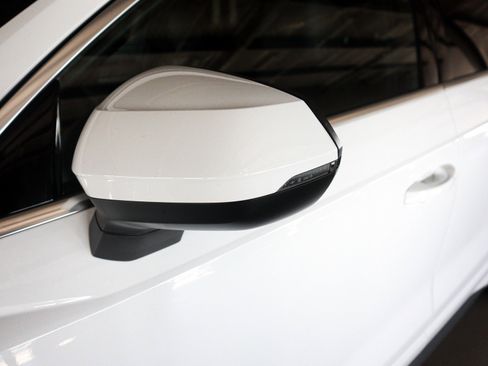 New 2025 Audi Q3 2.0T Premium image 29