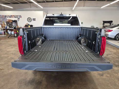 Used 2023 Toyota Tundra SR AWD/4WD image 7